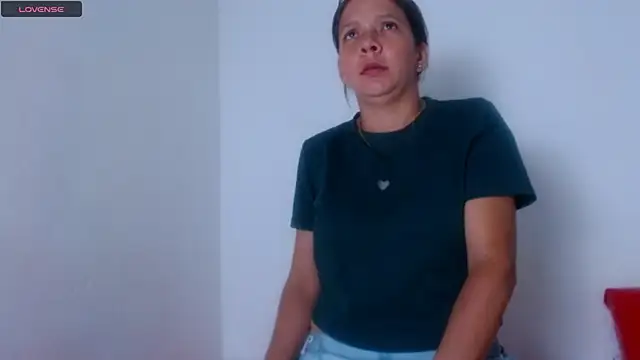 ambar69noir online show from 07/06/26, 10:01
