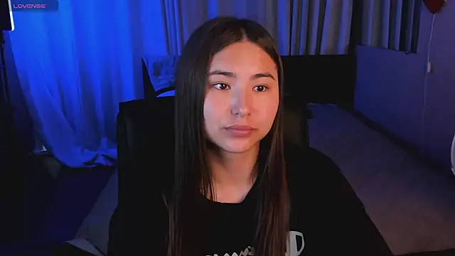 IceIcebabe  online show from 07/05/26, 01:01