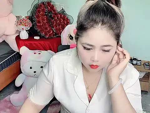 Nhanlu009 online show from 03/26/26, 06:41