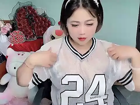 Nhanlu009 online show from 03/28/26, 04:34