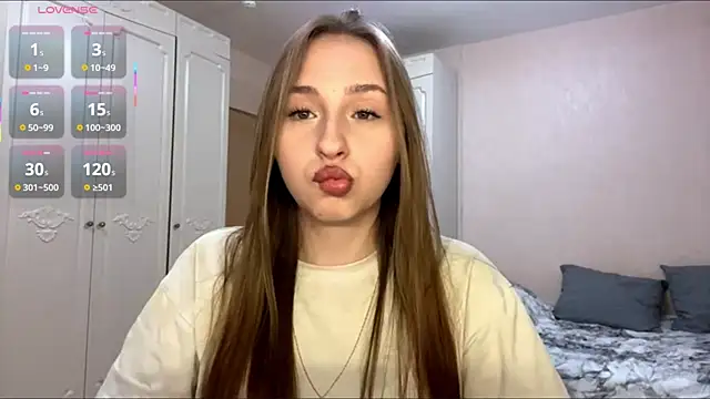 Vickyfaith online show from 04/28/26, 09:20