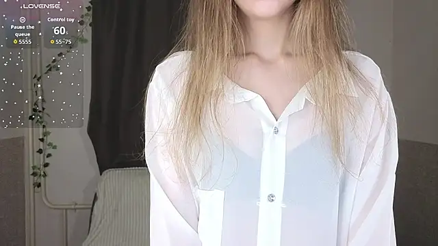 Emily Nelsonn online show from 06/07/26, 06:00