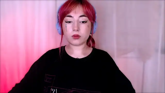 MistressEdith online show from 04/18/26, 07:07