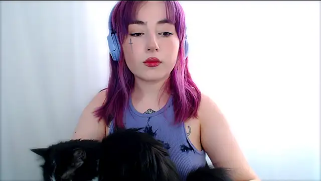 MistressEdith online show from 05/19/26, 01:56