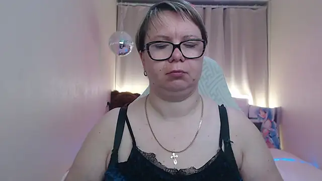 Snapshot of BonnnyBoobsy chatting on 05/27/26, 01:57 BonnnyBoobsy online show from 05/27/26, 01:57