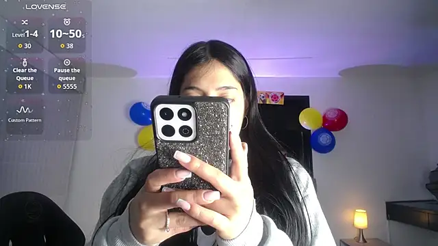 Snapshot of Melannyy_V chatting on 07/02/26, 12:55 Melannyy V online show from 07/02/26, 12:55