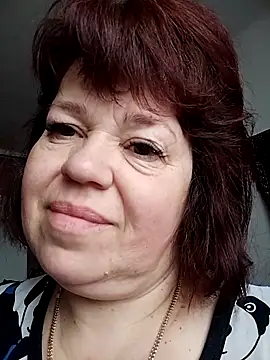 Snapshot of ViktoriaToytor55 chatting on 06/20/26, 05:32 ViktoriaToytor55 online show from 06/20/26, 05:32