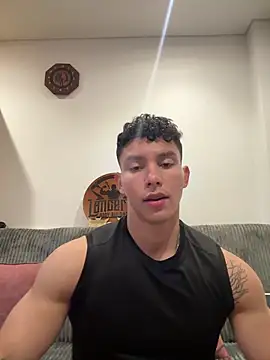 Snapshot of JAYCAM_ chatting on 06/01/26, 10:33 JAYCAM online show from 06/01/26, 10:33