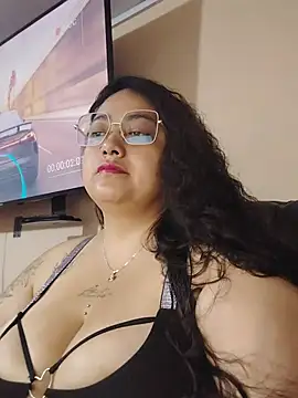 Snapshot of AvaRyd chatting on 06/26/26, 03:22 AvaRyd online show from 06/26/26, 03:22