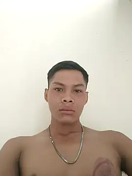 Snapshot of pappirico chatting on 03/21/26, 06:55 pappirico online show from 03/21/26, 06:55