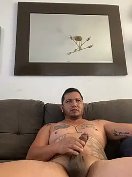 Snapshot of HOTB0Y18 chatting on 03/28/26, 09:58 HOTB0Y18 online show from 03/28/26, 09:58