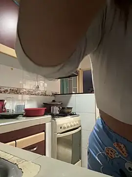 yelena mutizz1 online show from 04/23/26, 02:52