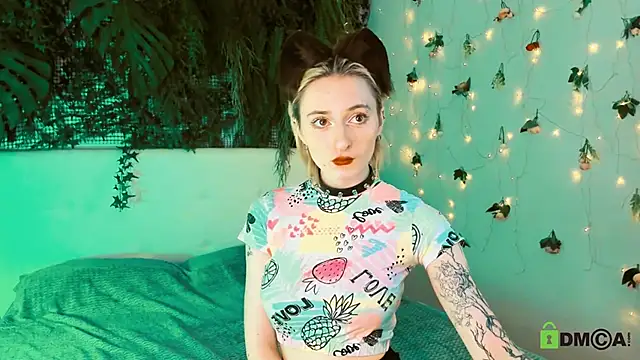 Kira  Cutie online show from 05/04/26, 08:49