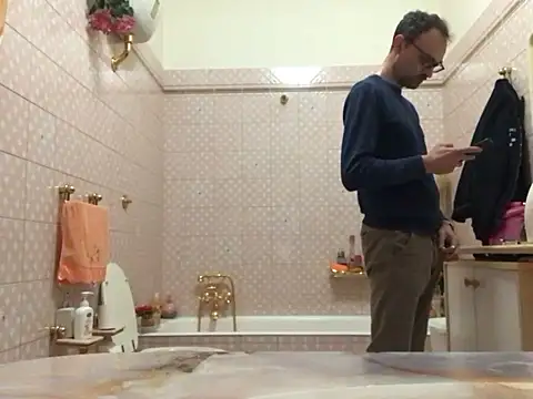 saber910 online show from 04/20/26, 04:32