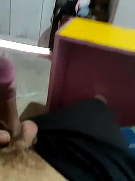 zoi2324 online show from 04/01/26, 04:04