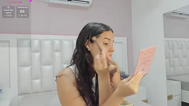 KylieLumi online show from 05/02/26, 12:32