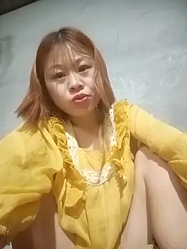 Aurora Luna online show from 03/23/26, 04:38