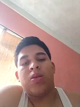 alee28728 online show from 04/09/26, 07:41