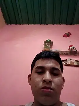 alee28728 online show from 04/11/26, 07:45