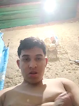 alee28728 online show from 04/15/26, 06:09