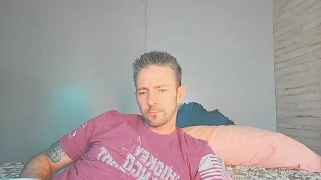 Snapshot of SkylarrGrey chatting on 05/16/26, 03:44 SkylarrGrey online show from 05/16/26, 03:44
