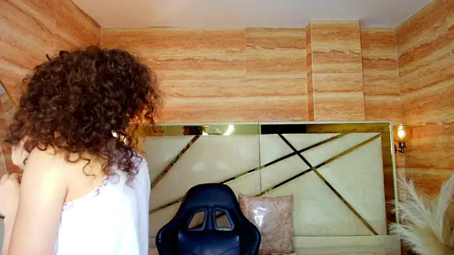 isa r  online show from 04/22/26, 09:01