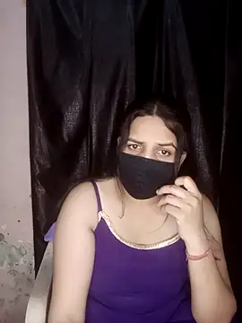 REENA-STRIP online show from 04/23/26, 05:48