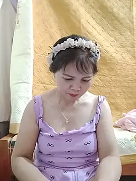 Snapshot of art_po19 chatting on 05/27/26, 01:57 art po19 online show from 05/27/26, 01:57