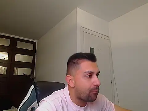 BryceReign online show from 05/09/26, 04:28