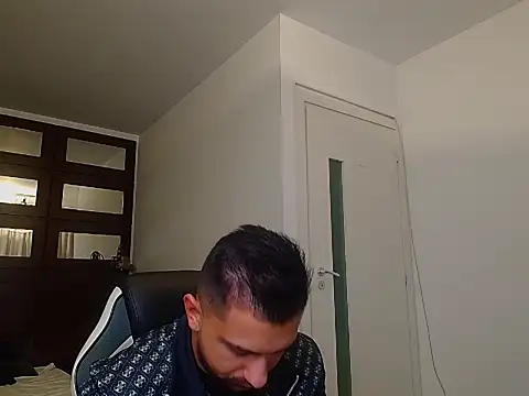 BryceReign online show from 05/10/26, 04:28