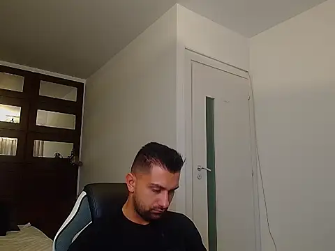 BryceReign online show from 05/11/26, 04:29