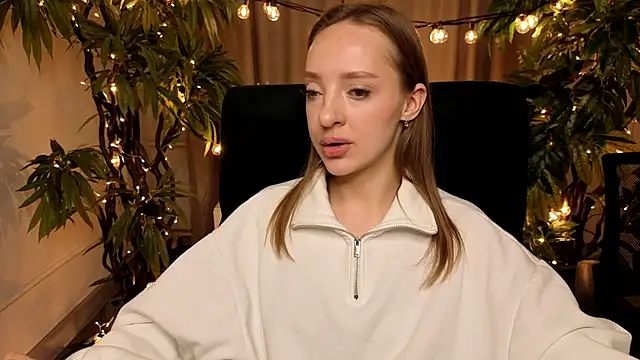 Snapshot of GertrudeWilson chatting on 03/25/26, 09:15 GertrudeWilson online show from 03/25/26, 09:15