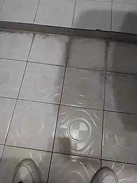 danielmrz11 online show from 04/24/26, 03:31