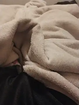 Snapshot of magrinpauzdomg chatting on 03/20/26, 10:42 magrinpauzdomg online show from 03/20/26, 10:42