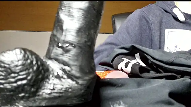 leggingshot1 online show from 03/25/26, 07:31