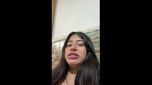 mia gomez7 online show from 04/15/26, 09:04