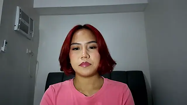 Snapshot of misscutee chatting on 05/11/26, 01:06 misscutee online show from 05/11/26, 01:06