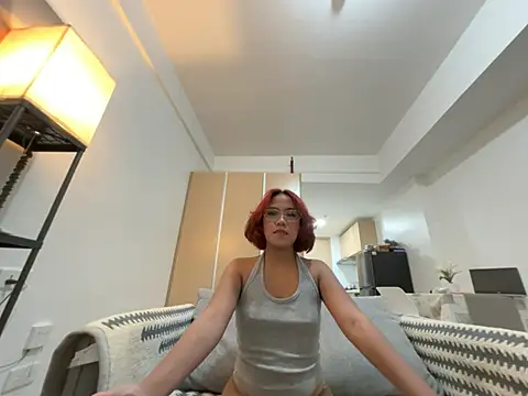 Snapshot of misscutee chatting on 05/22/26, 12:33 misscutee online show from 05/22/26, 12:33