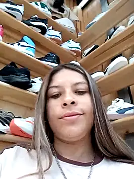 alanna6950 online show from 05/01/26, 04:33
