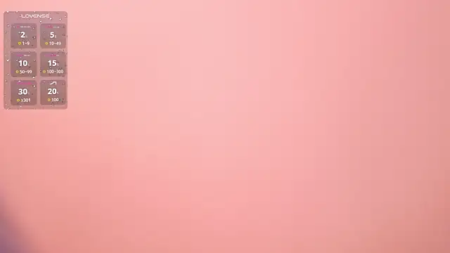 Snapshot of lara_curly chatting on 05/20/26, 10:21 lara curly online show from 05/20/26, 10:21