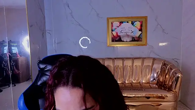 sara 1s online show from 04/09/26, 06:02