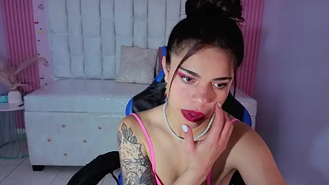 sara 1s online show from 04/24/26, 03:31