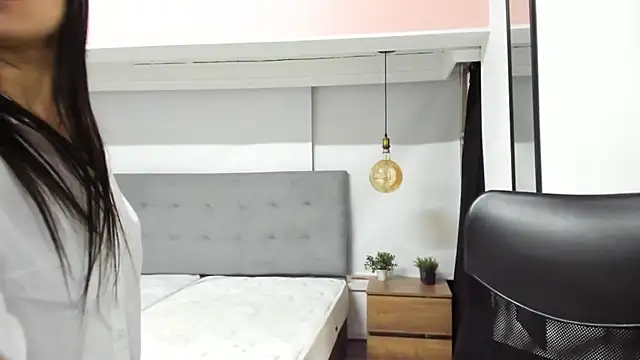 LindaCatalina  online show from 03/27/26, 01:11