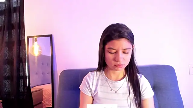 LindaCatalina  online show from 04/06/26, 01:01