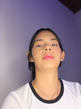 Snapshot of evelyn_ks chatting on 03/28/26, 05:12 evelyn ks online show from 03/28/26, 05:12