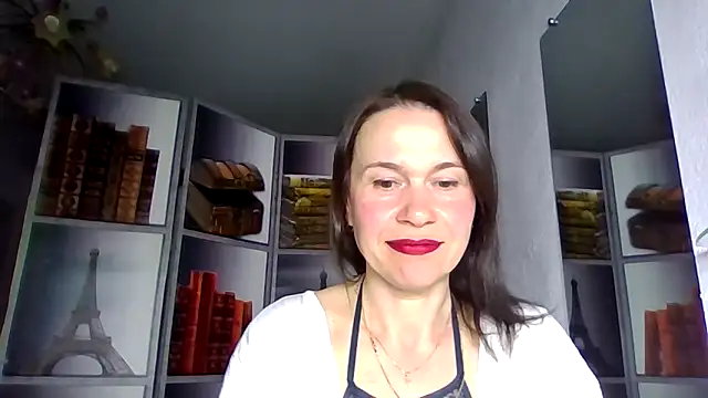 Selena Moo online show from 03/24/26, 04:34