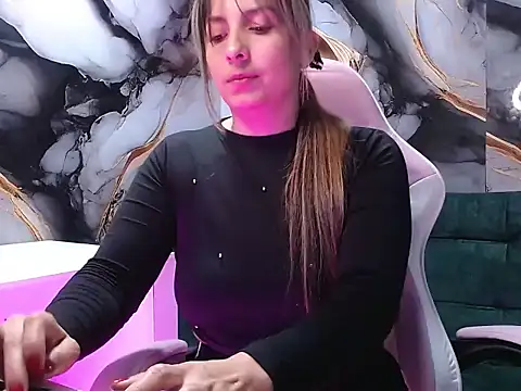 Snapshot of HELLEN_MARK chatting on 03/23/26, 11:03 HELLEN MARK online show from 03/23/26, 11:03