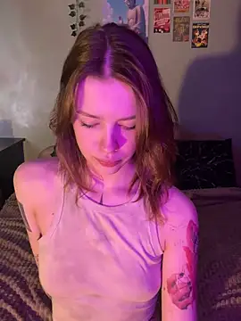 VelvetBlossom online show from 04/03/26, 12:03