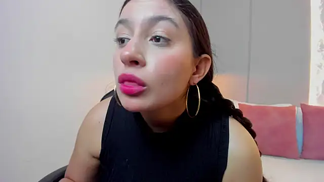 Snapshot of kira_relish chatting on 06/30/26, 11:11 kira relish online show from 06/30/26, 11:11