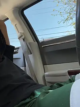 Mr11inchesnluvv online show from 04/26/26, 08:17